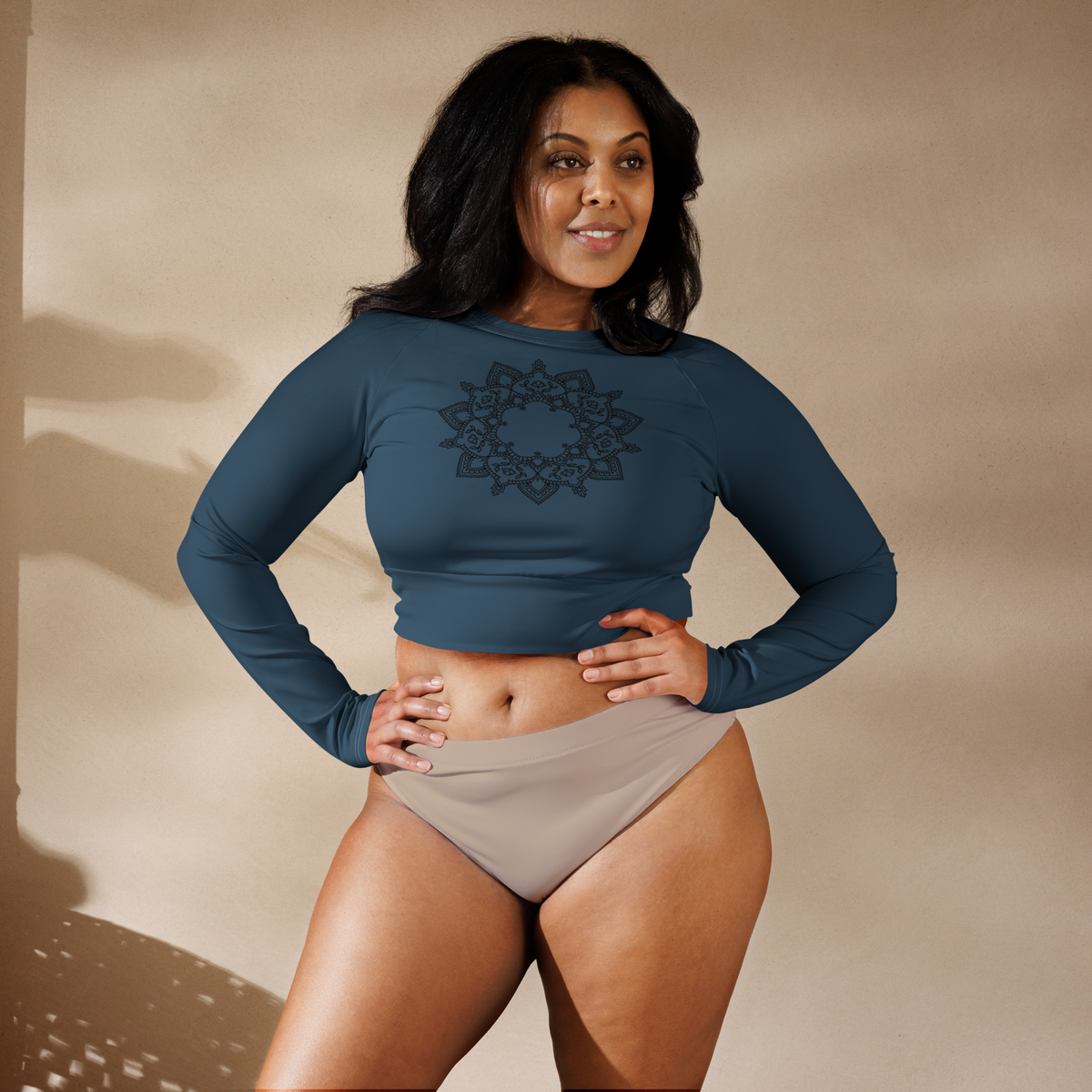 Cropped Langarm-Top mit Mandala - Dunkelblau
