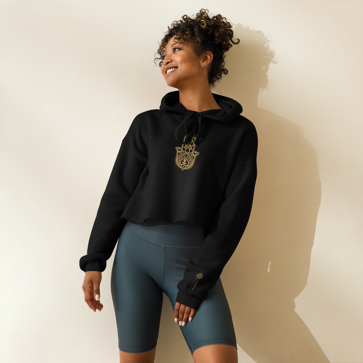 Cropped Hoodie – Schwarz